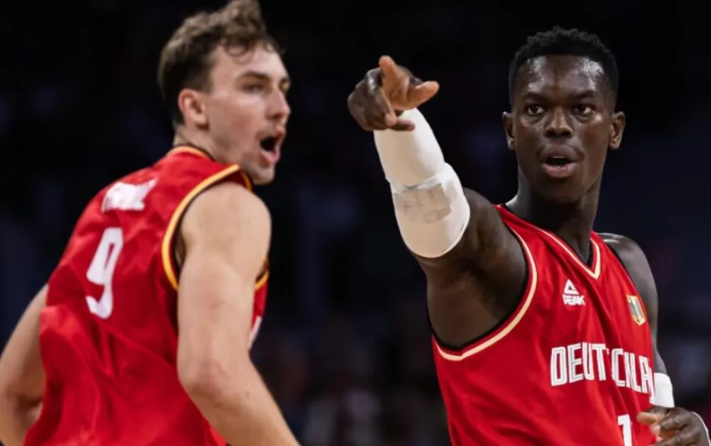 德國對希臘運彩分析：施羅德持續給予德國隊穩定的節奏與控場